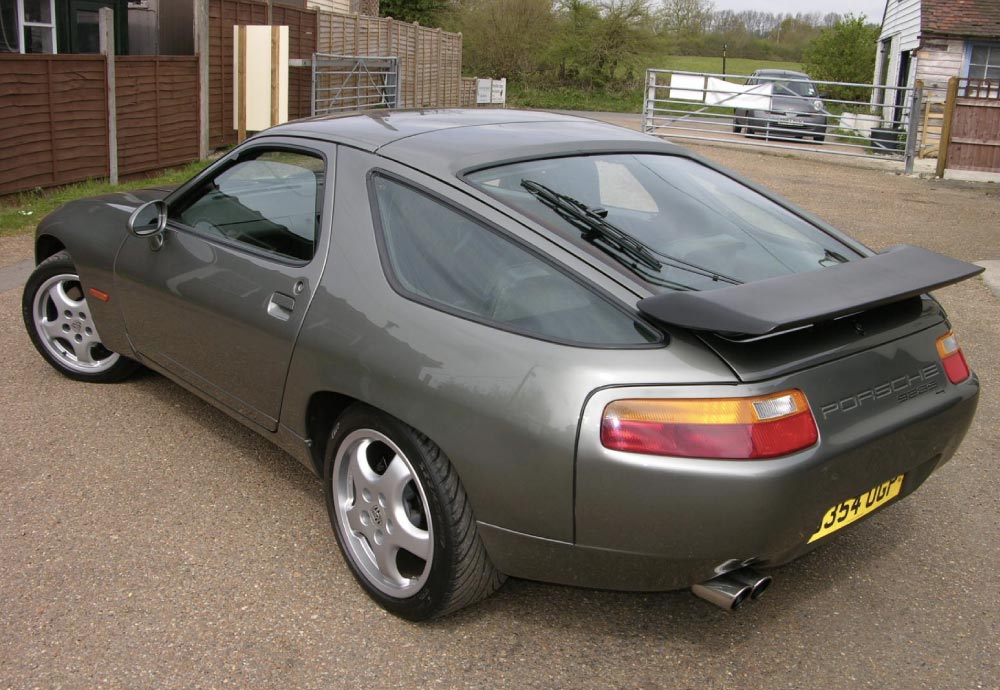 The 928 - Pure Comfort And Horsepower