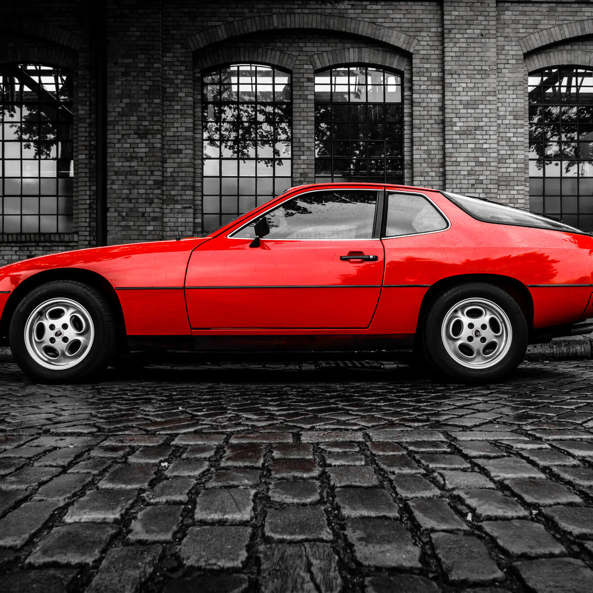 Porsche 924 Buyer's Guide | History, Servicing & Specs | FrazerPart